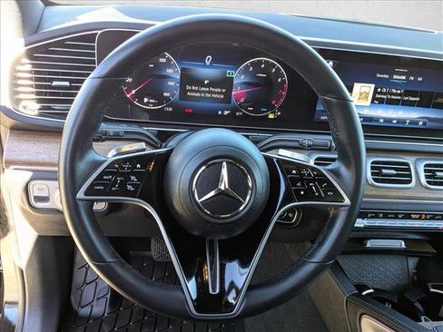 Used 2025 Mercedes-Benz GLE 350 4MATIC image 14