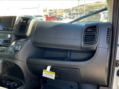 New 2025 RAM ProMaster 2500 w/ Power Group image 28