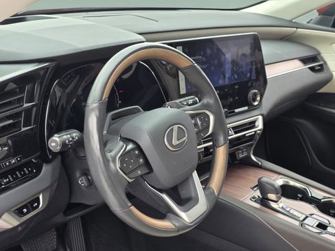 Certified 2023 Lexus RX 350 RX 350 Luxury w/ Accessory Package (Z1) image 12