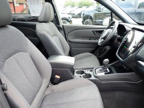 Used 2025 Subaru Forester Premium w/ Convenience Package #1 AWD/4WD image 9