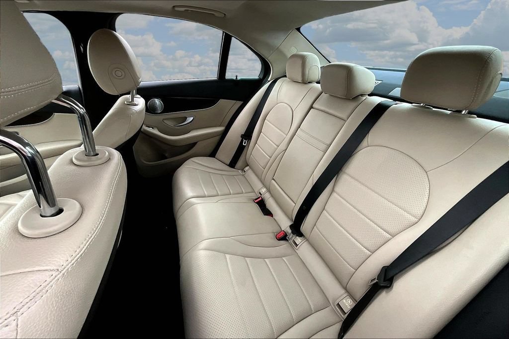 Used 2019 Mercedes-Benz C 300 Sedan image 22