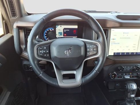 Used 2023 Ford Bronco Outer Banks AWD/4WD image 17
