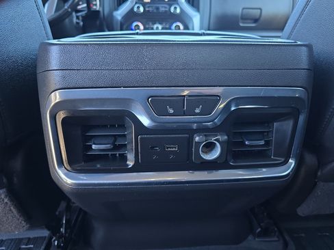 Used 2021 GMC Sierra 1500 SLT w/ SLT Premium Package AWD/4WD image 19