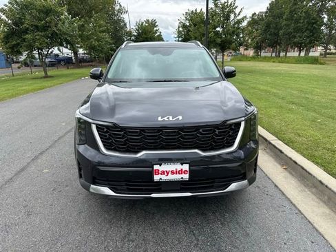 New 2026 Kia Sorento S w/ S Panoramic Sunroof Package image 4