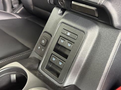 New 2026 Ford Bronco Outer Banks AWD/4WD image 16