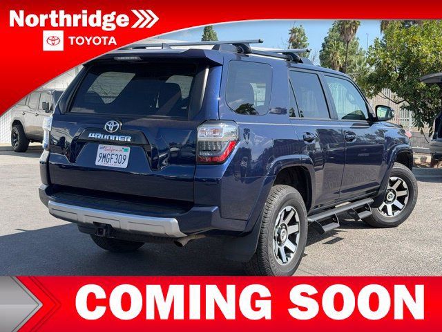 Used 2023 Toyota 4Runner TRD Off-Road Premium w/ Moonroof Package AWD/4WD image 4