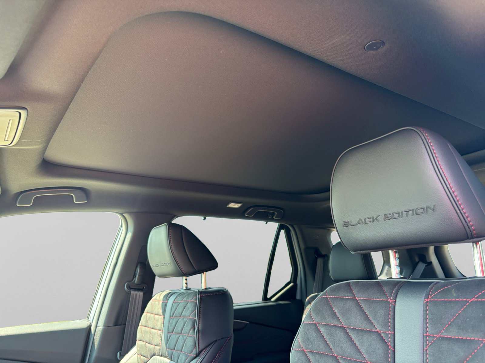 New 2026 Honda Pilot Black Edition image 17