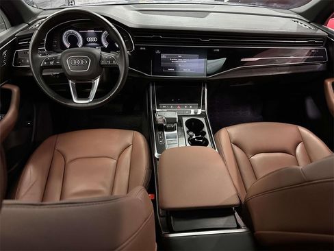 Used 2023 Audi Q7 2.0T Premium w/ Convenience Package image 18