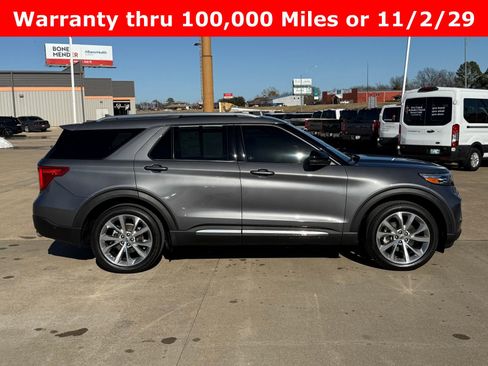 Certified 2022 Ford Explorer Platinum w/ Equipment Group 601A image 4