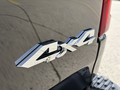 New 2026 RAM 1500 Big Horn AWD/4WD image 13