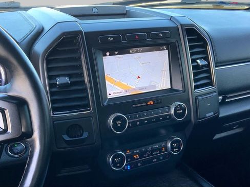 Used 2019 Ford Expedition Limited RWD image 7