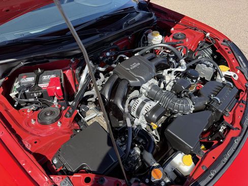 Used 2022 Toyota GR86 image 36