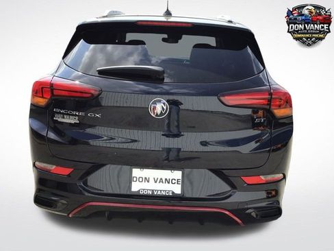 Used 2021 Buick Encore GX Select w/ Sport Touring Package FWD image 7