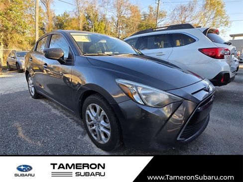 Used 2018 Toyota Yaris iA image 1