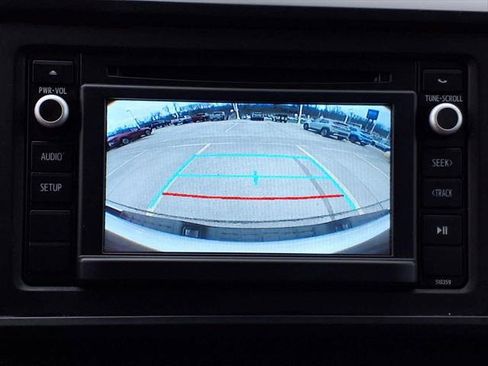 Used 2019 Toyota Tacoma SR w/ SR Convenience Package AWD/4WD image 15
