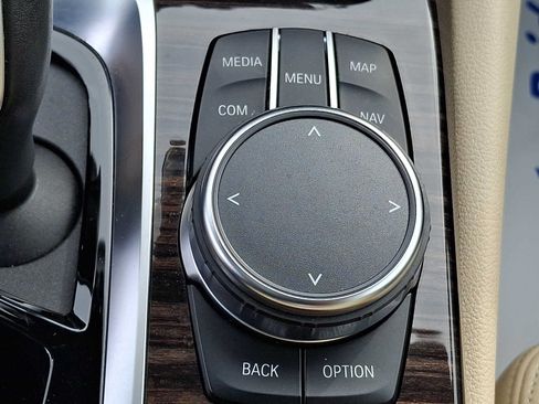 Used 2023 BMW 540i xDrive w/ Premium Package AWD/4WD image 24