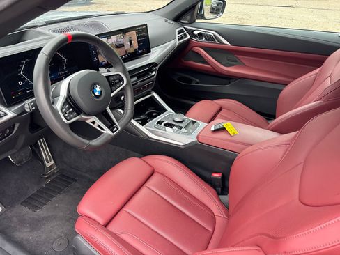 Used 2026 BMW M440i Convertible RWD image 24
