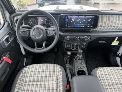 New 2026 Jeep Gladiator Sport AWD/4WD image 11