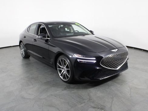 Used 2022 Genesis G70 3.3T RWD image 4