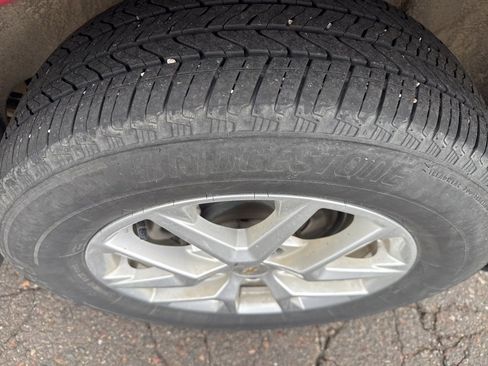 Used 2024 Chevrolet Equinox LT image 15