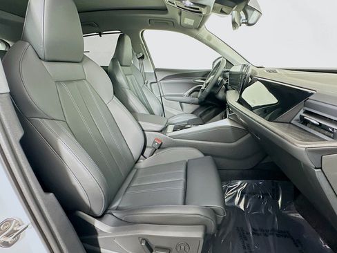 New 2025 Audi Q5 Premium Plus AWD/4WD image 8