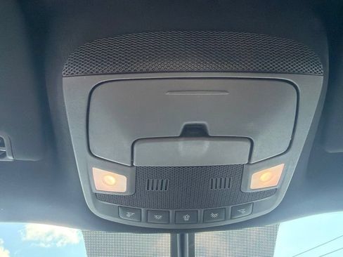 Used 2019 Ford Expedition Max XLT AWD/4WD image 23