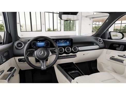 New 2026 Mercedes-Benz GLB 250 4MATIC image 3