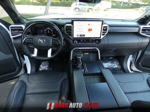Used 2024 Toyota Tundra Platinum AWD/4WD image 27