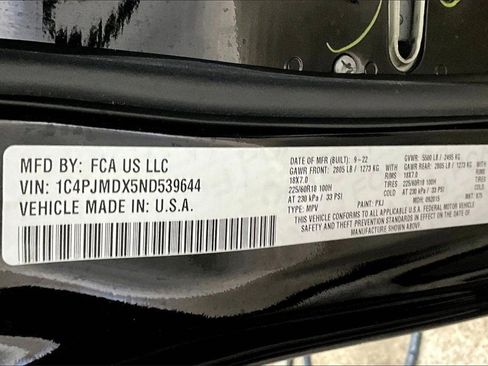 Used 2022 Jeep Cherokee Limited image 19