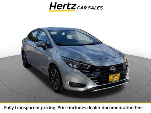 Used 2025 Nissan Versa SV FWD image 1