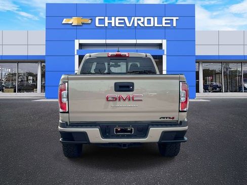 Used 2022 GMC Canyon AT4 AWD/4WD image 7