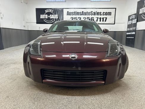 Used 2003 Nissan 350Z Touring RWD image 2