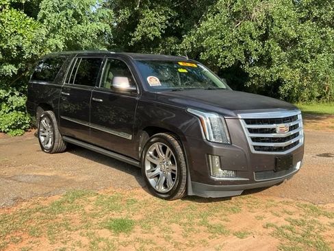 Used 2015 Cadillac Escalade ESV Premium AWD/4WD image 3