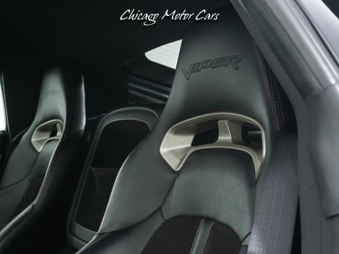 Used 2016 Dodge Viper ACR image 17