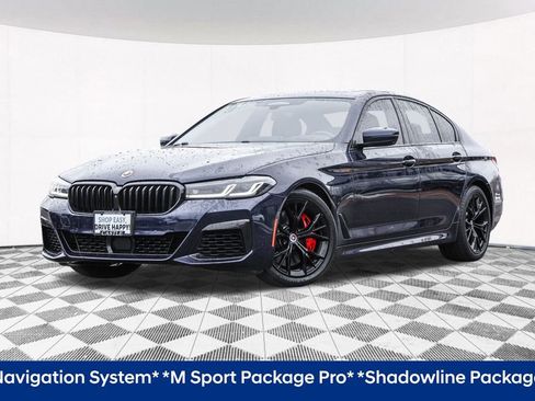 Used 2023 BMW M550i xDrive w/ Executive Package AWD/4WD image 2