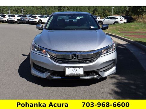 Used 2017 Honda Accord LX image 2