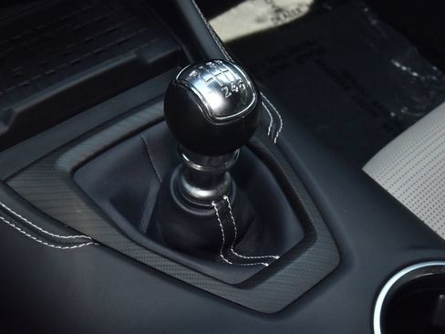 Used 2024 Ford Mustang GT Premium RWD image 29