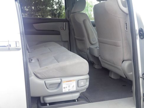 Used 2011 Honda Odyssey EX image 13