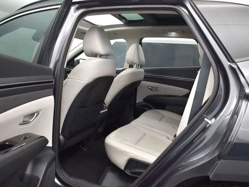 Used 2024 Hyundai Tucson Limited image 15