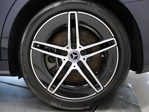 Used 2025 Mercedes-Benz E 450 4MATIC Sedan w/ Driver Assistance Package image 31