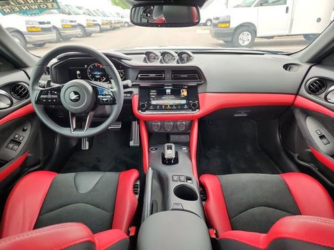 Used 2024 Nissan Z Performance w/ Floor Mat Package RWD image 33