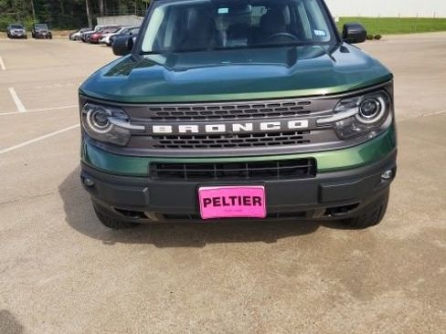 Used 2024 Ford Bronco Sport Badlands w/ Premium Package image 2