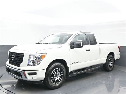 Used 2024 Nissan Titan SV w/ SV Utility Package image 1