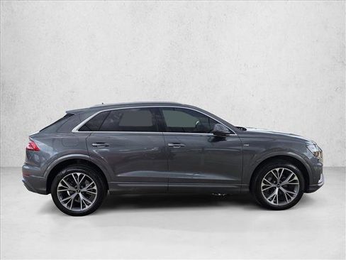 Used 2021 Audi Q8 Premium Plus AWD/4WD image 4