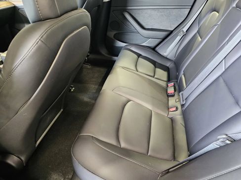 Used 2023 Tesla Model 3 Standard Range RWD image 12