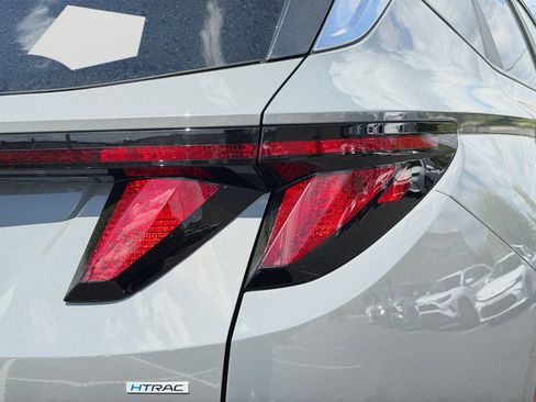 Used 2025 Hyundai Tucson SEL AWD/4WD image 10