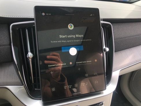 New 2026 Volvo XC90 B6 Ultra w/ Protection Package image 25