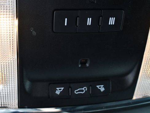 Used 2021 Jeep Grand Cherokee Laredo X AWD/4WD image 35