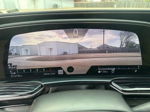 Used 2021 Cadillac Escalade Sport w/ Driver Assist Tech Package image 23