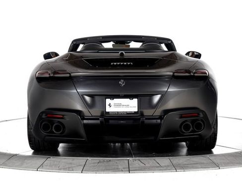 Used 2026 Ferrari Roma Spider RWD image 8
